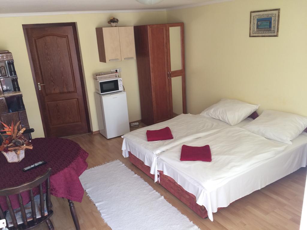Szép Kert Vendégház Szekszárd Extérieur photo