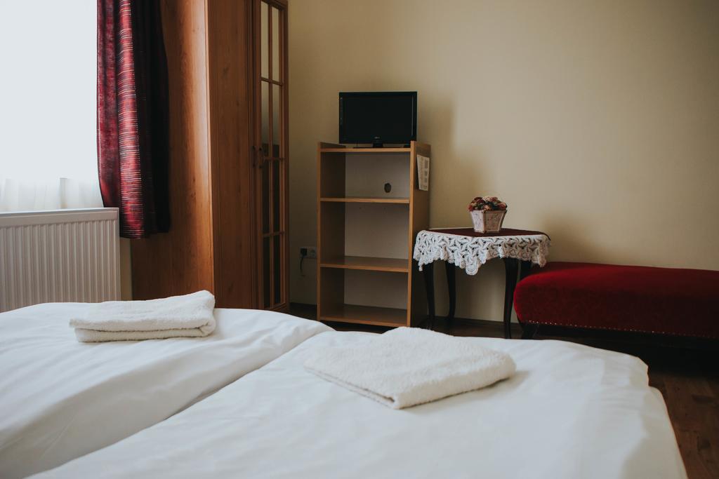 Szép Kert Vendégház Szekszárd Extérieur photo